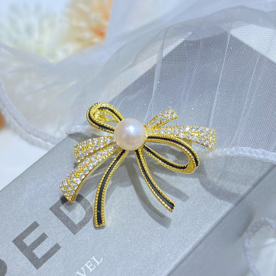 Bow Brooch
